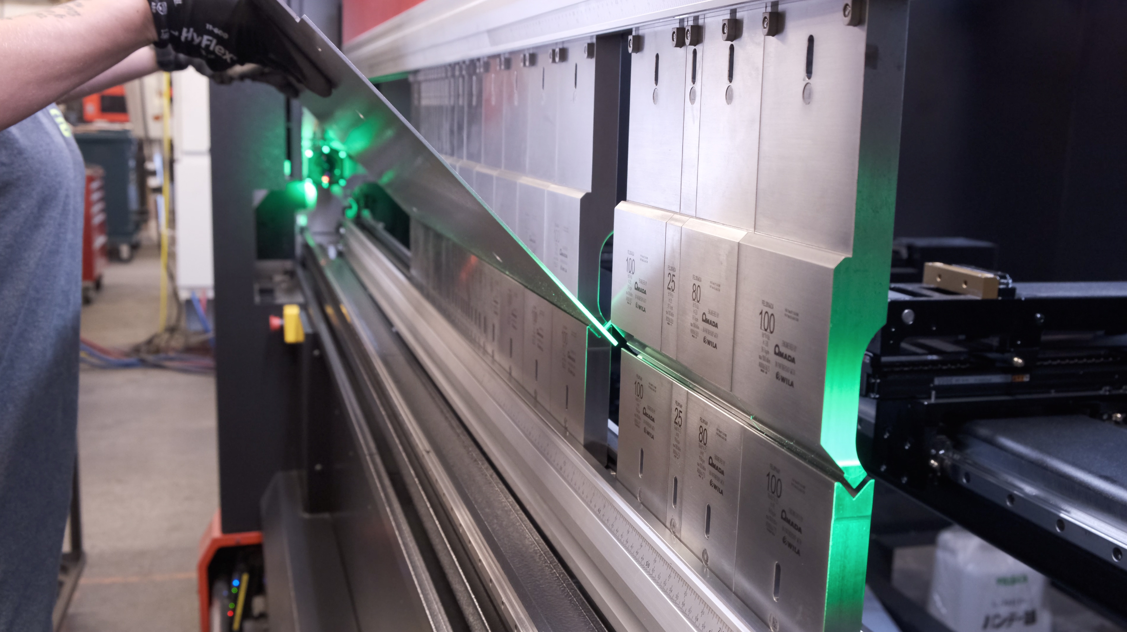 How to Quickly Estimate the Production Cost of Sheet Metal Components