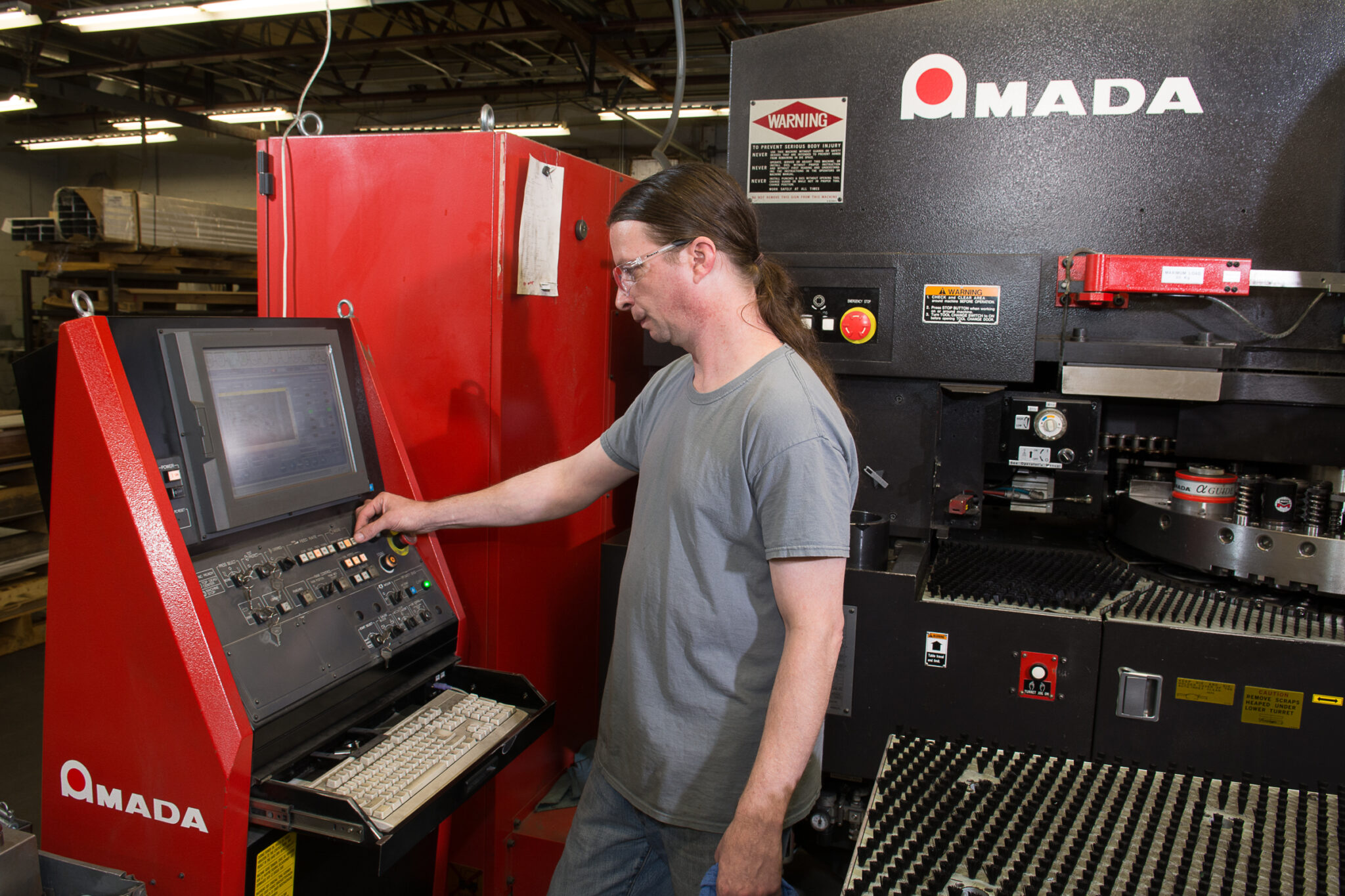 Sweeney Metal Fabricators Grows Revenue Paperless Parts